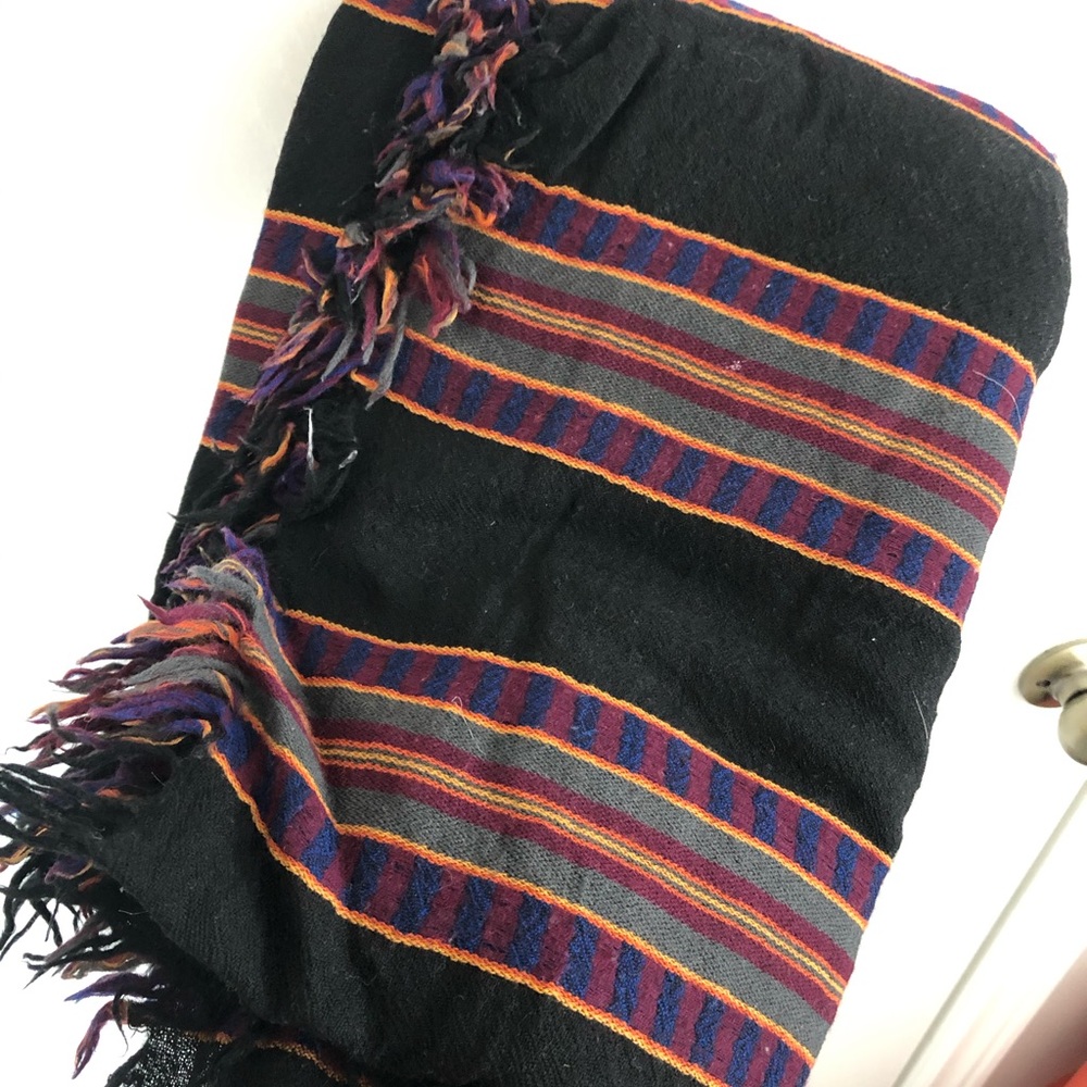 Aritzia Blanket Scarf